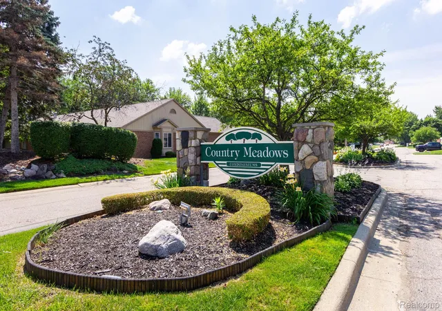 Photo 2 of Condo for sale at 46910 Country Ln #12, Macomb, MI 48044 | MLS# 20261053758 | Listing updated on 2026-09-11