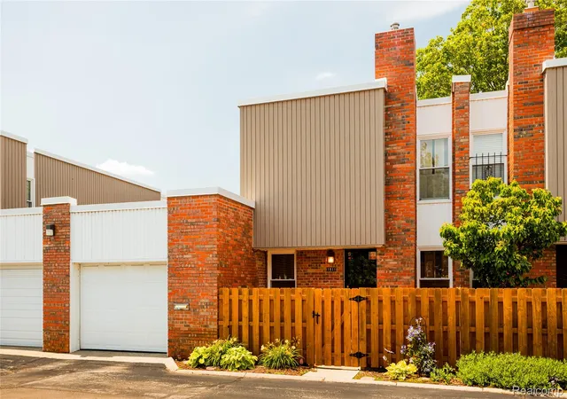 Photo 3 of Condo for sale at 1911 Hyde Park, Detroit, MI 48207 | MLS# 20261053759 | Listing updated on 2026-07-28
