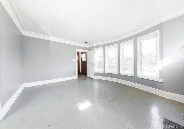 3rd image of 1714 Calvert St, Detroit, MI 48206