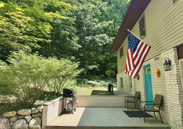 2nd image of 3885 Gaddi Dr, Traverse City, MI 49684 | MLS# 78080071012