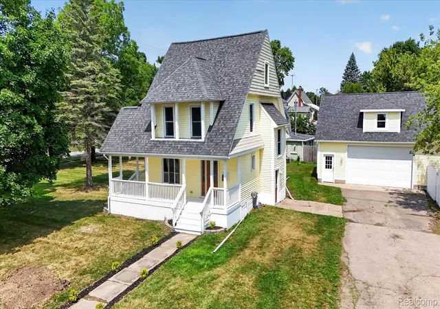 1st image of 403 E Ellen St E, Fenton, MI 48430 | MLS# 20261053790