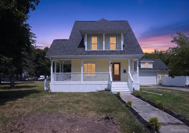 69th image of 403 E Ellen St E, Fenton, MI 48430 | MLS# 20261053790