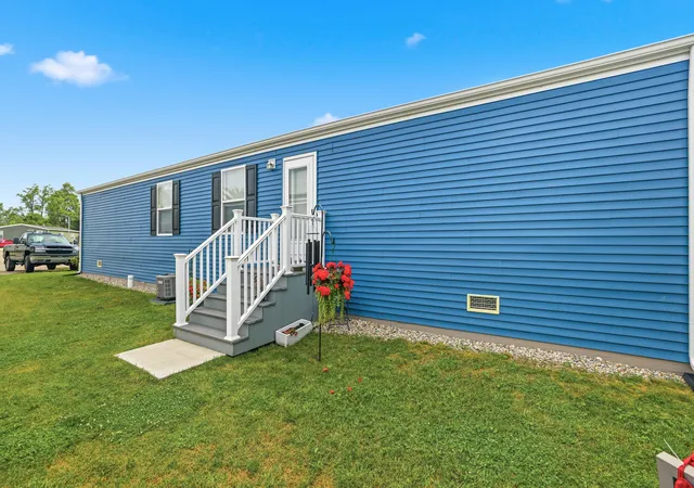 2nd image of 11935 Farmview, Shelbyville, MI 49344 | MLS# 65026035700