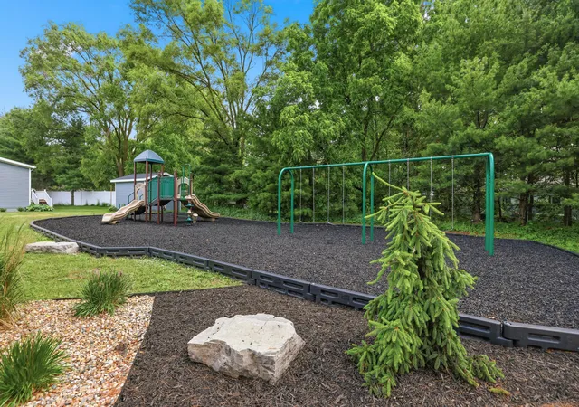 32nd image of 11935 Farmview, Shelbyville, MI 49344 | MLS# 65026035700