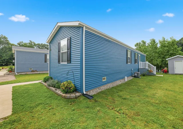 Photo 3 of Single family home for sale at 11935 Farmview, Shelbyville, MI 49344 | MLS# 65026035700 | Listing updated on 2026-09-18