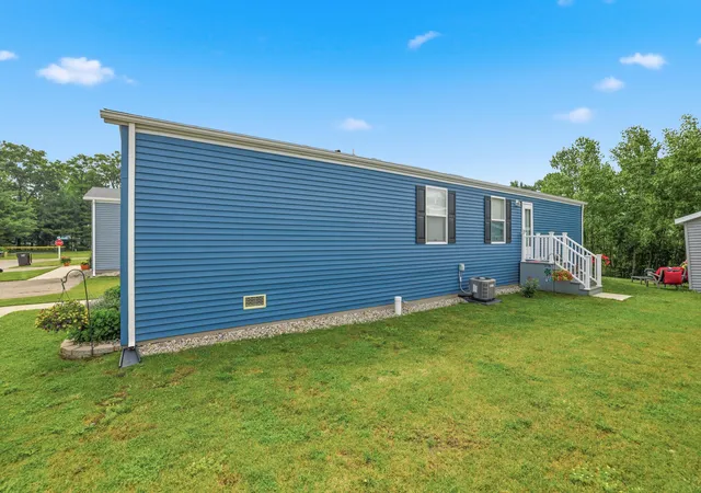 Photo 4 of Single family home for sale at 11935 Farmview, Shelbyville, MI 49344 | MLS# 65026035700 | Listing updated on 2026-09-18