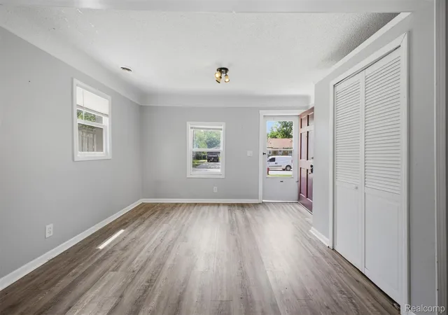 Photo 3 of Single family home for sale at 5921 Oldham St, Taylor, MI 48180 | MLS# 20261053795 | Listing updated on 2026-09-14