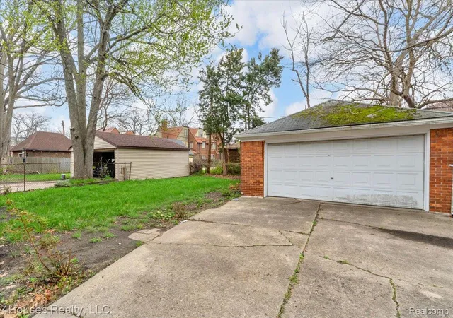 Photo 30 of Single family home for sale at 18092 Muirland St, Detroit, MI 48221 | MLS# 20261053801 | Listing updated on 2026-10-07