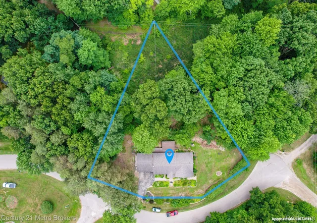 Photo 31 of Single family home for sale at 5262 Conifer Dr, Columbiaville, MI 48421 | MLS# 20261053822 | Listing updated on 2026-08-23