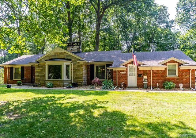 1st image of 17751 Mayfield St, Livonia, MI 48152 | MLS# 20261053829