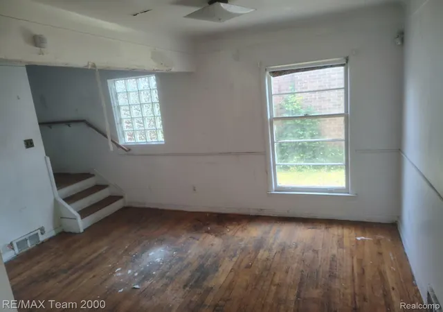 Photo 4 of Single family home for sale at 12945 Memorial St, Detroit, MI 48227 | MLS# 20261053835 | Listing updated on 2026-07-21