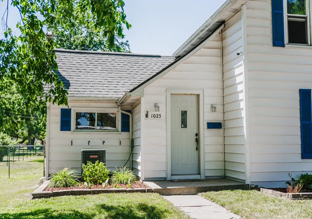Photo 3 of Single family home for sale at 1025 Marion Ave, Big Rapids, MI 49307 | MLS# 72026035724 | Listing updated on 2026-09-14