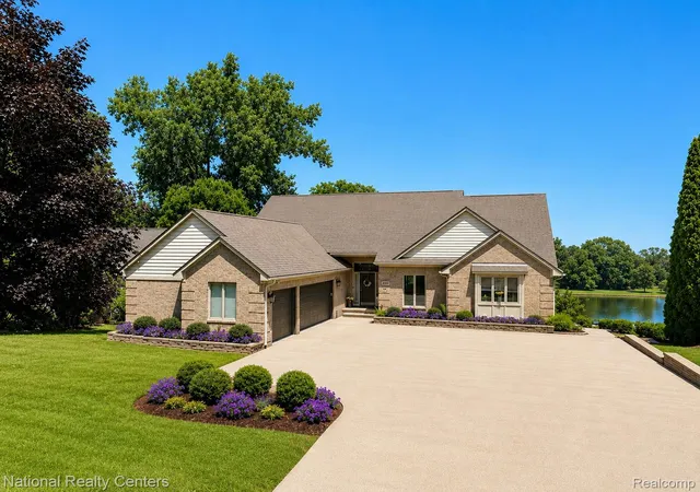 Photo 1 of Single family home for sale at 3380 E Benstein Rd W, Commerce Township, MI 48382 | MLS# 20261053862 | Listing updated on 2026-09-15