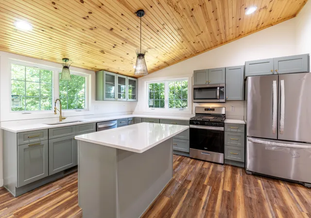 Photo 3 of Single family home for sale at 786 W Colon Rd, Bronson, MI 49028 | MLS# 62026035732 | Listing updated on 2026-07-14