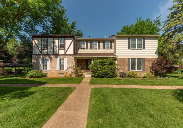 1st image of 3286 Alpine Dr, Ann Arbor, MI 48108 | MLS# 81026035742