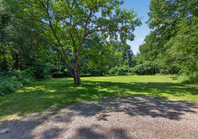 4th image of 14555 Seymour Rd, Grass Lake, MI 49240 | MLS# 55026035747