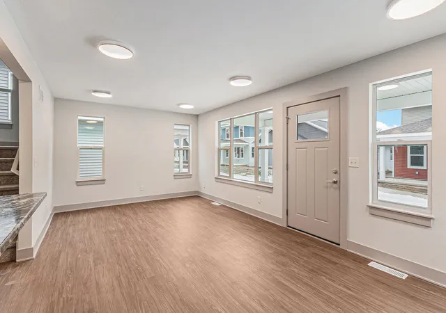 Photo 2 of Single family home for sale at 2108 Willard Ave Se, Grand Rapids, MI 49507 | MLS# 71026035752 | Listing updated on 2026-07-14