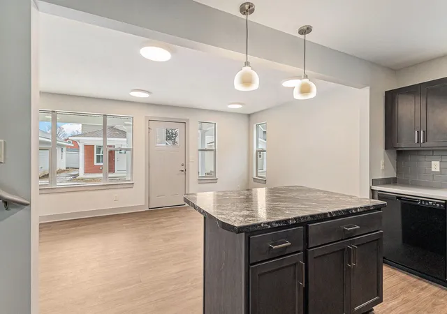 Photo 4 of Single family home for sale at 2108 Willard Ave SE, Grand Rapids, MI 49507 | MLS# 71026035752 | Listing updated on 2026-07-14