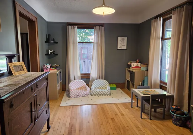 5th image of 401 N University St, Mount Pleasant, MI 48858 | MLS# 79080071021