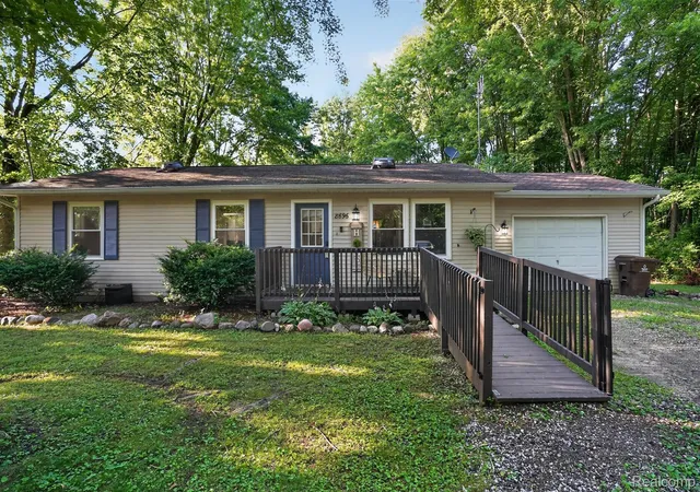 Photo 1 of Sale Pending at 8696 Sargent Rd, Fowlerville, MI 48836 | MLS# 20261053913 | Listing updated on 2026-08-24