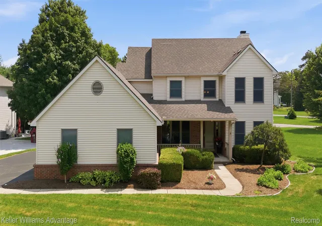 Photo 1 of Single family home for sale at 1480 Peppergrove Dr, Brighton, MI 48116 | MLS# 20261053924 | Listing updated on 2026-09-05