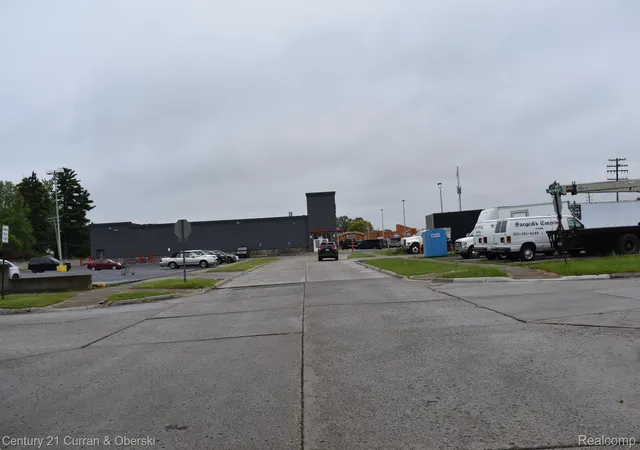 Photo 4 of Land for sale at 5910 N Waverly St, Dearborn Heights, MI 48127 | MLS# 20261053946 | Listing updated on 2026-07-14