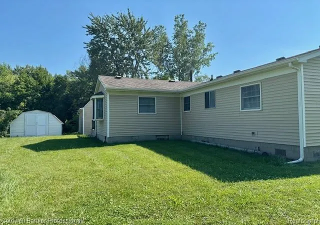 14th image of 25449 Bell Rd, New Boston, MI 48164 | MLS# 20261053956