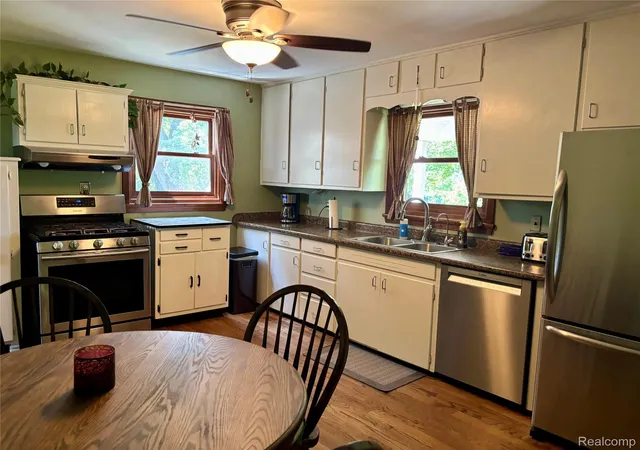 Photo 3 of Single family home for sale at 8531 S Waldron Rd, Pittsford, MI 49271 | MLS# 20261053998 | Listing updated on 2026-07-16