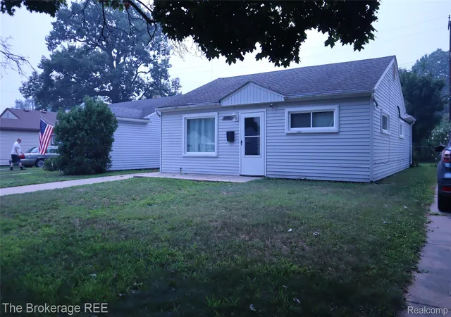 Photo 2 of Single family home for sale at 34861 John St, Wayne, MI 48184 | MLS# 20261054027 | Listing updated on 2026-08-25