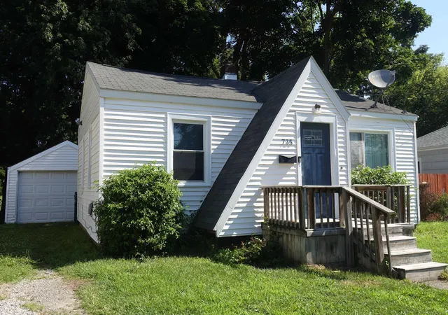 1st image of 735 Vance St, Lansing, MI 48906 | MLS# 58050214816