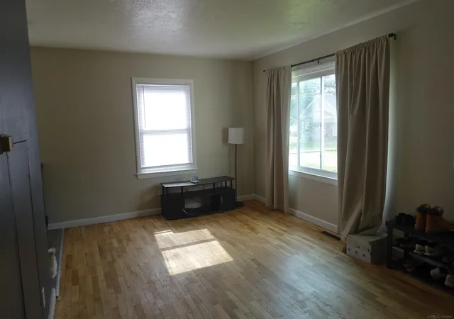 5th image of 735 Vance St, Lansing, MI 48906 | MLS# 58050214816