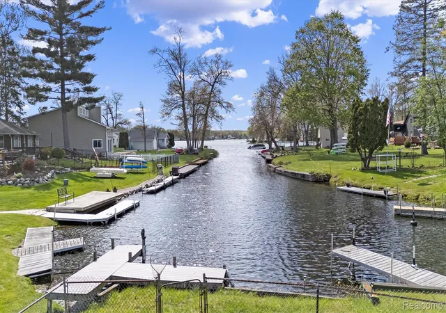 Photo 3 of Single family home for sale at 8294 Lagoon St, Commerce Township, MI 48382 | MLS# 20261054040 | Listing updated on 2026-08-30