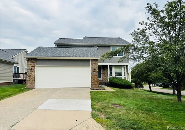 Photo 1 of Condo for sale at 31199 Columbia Dr, Novi, MI 48377 | MLS# 20261054049 | Listing updated on 2026-09-14