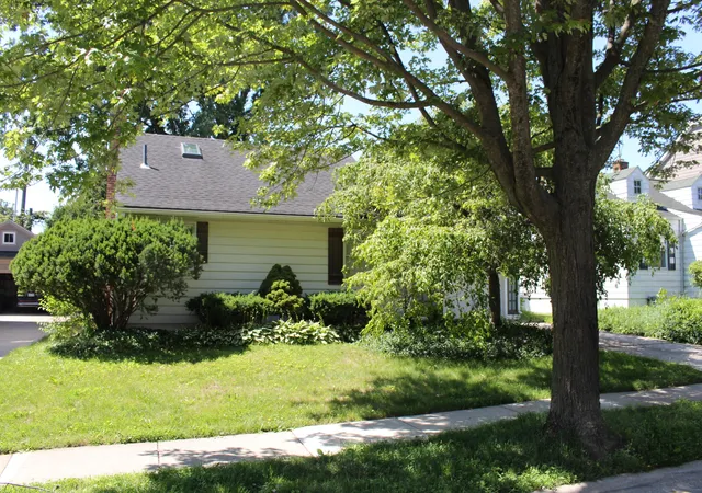Photo 1 of Single family home for sale at 1810 Holland St, Birmingham, MI 48009 | MLS# 81026035786 | Listing updated on 2026-08-19