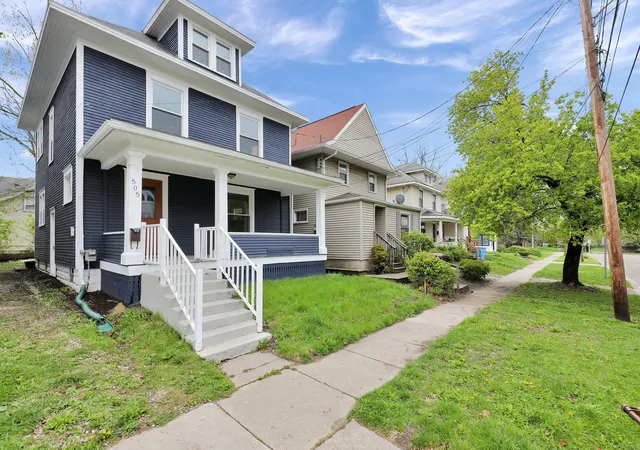 3rd image of 505 W Lenawee St, Lansing, MI 48933 | MLS# 55026035798