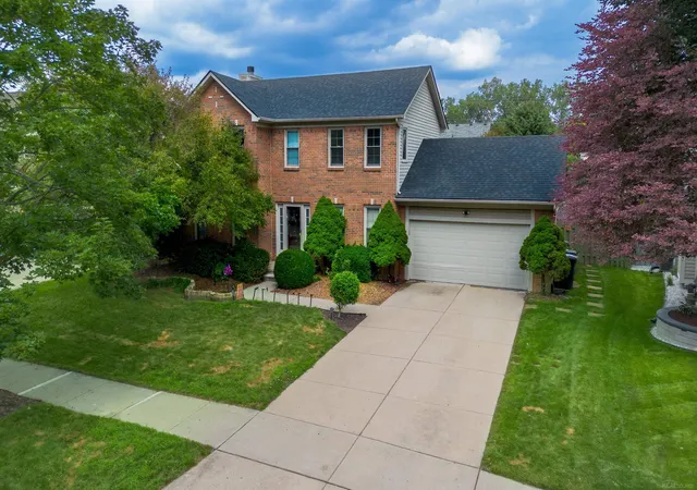 Photo 3 of Single family home for sale at 7584 Maple Dr, Westland, MI 48185 | MLS# 58050214833 | Listing updated on 2026-07-23