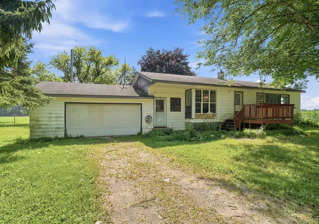 Photo 1 of Sale Pending at 58989 48th Street, Lawrence, MI 49064 | MLS# 69026035827 | Listing updated on 2026-07-17