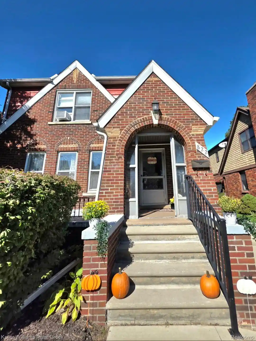 Photo 1 of Single family home for sale at 822 W Breckenridge St, Ferndale, MI 48220 | MLS# 20261054109 | Listing updated on 2026-10-18