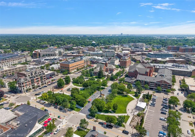 Photo 2 of Condo for sale at 400 Southfield Rd #3, Birmingham, MI 48009 | MLS# 20261054114 | Listing updated on 2026-08-24