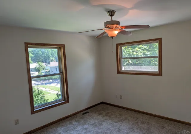 Photo 4 of Single family home for sale at 809 S Charles St, Saginaw, MI 48602 | MLS# 61050214853 | Listing updated on 2026-08-03