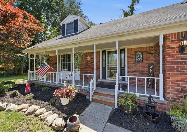 Photo 3 of Single family home for sale at 49861 Valley Dr, Shelby Township, MI 48317 | MLS# 58050214855 | Listing updated on 2026-09-12