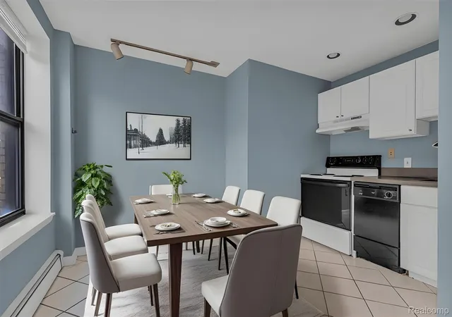 Listing Photo 4 - Condo for sale in building located at 120 Seward St, Detroit, MI 48202 - Unit #209