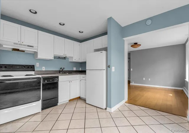 Listing Photo 5 - Condo for sale in building located at 120 Seward St, Detroit, MI 48202 - Unit #209