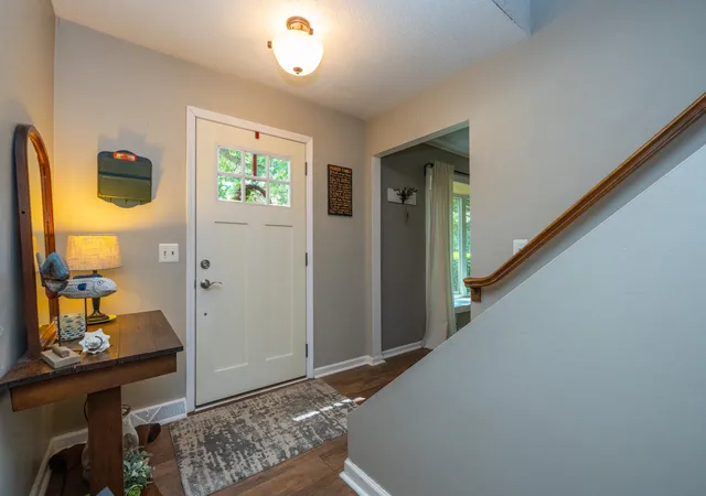 Photo 4 of Single family home for sale at 2240 Pleasant Hl Dr, Norton Shores, MI 49441 | MLS# 69026035855 | Listing updated on 2026-08-19