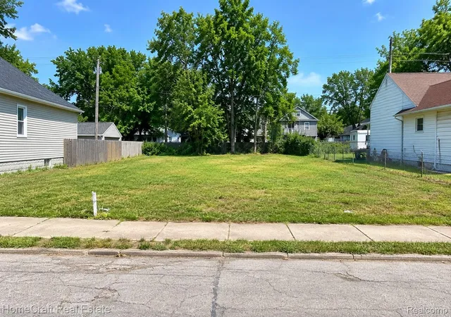 Photo 1 of Land for sale at 2136 Charter St, Lincoln Park, MI 48146 | MLS# 20261054145 | Listing updated on 2026-08-03