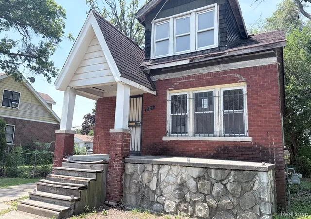 Photo 2 of Single family home for sale at 15725 Cherrylawn St, Detroit, MI 48238 | MLS# 20261054154 | Listing updated on 2026-07-22