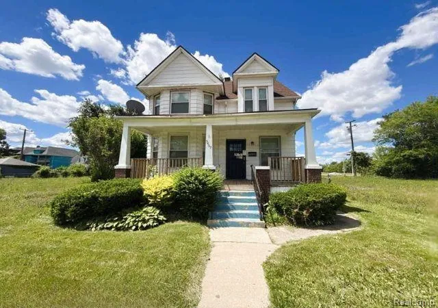 Photo 1 of Single family home for sale at 5469 Seneca St, Detroit, MI 48213 | MLS# 20261054158 | Listing updated on 2026-08-21