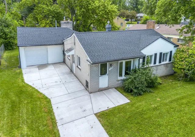 Photo 1 of Single family home for sale at 3168 Herbell Dr, Waterford, MI 48328 | MLS# 81026035873 | Listing updated on 2026-07-17