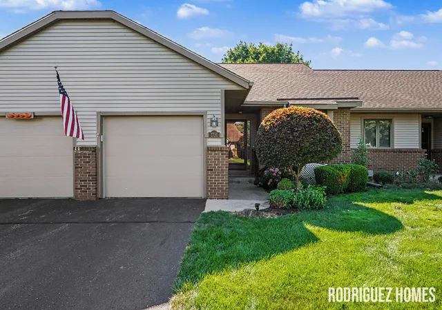 Condo for sale at 1731 Lakeview Dr, Zeeland, MI 49464 | MLS# 65026035874