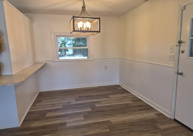 Photo 3 of Single family home for sale at 885 Barnum St SW, Wyoming, MI 49509 | MLS# 65026035878 | Listing updated on 2026-08-28